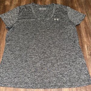 Under Armour HeatGear V Neck Short Sleeve T‎ Shirt Womens XL Athleisure Gym